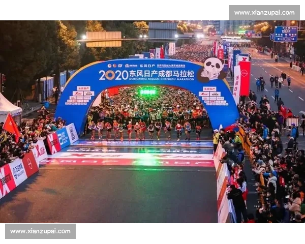 成马开跑,中粮可口可乐四川跑团红动赛道 成马开跑,中粮可口可乐四川跑团红动赛道